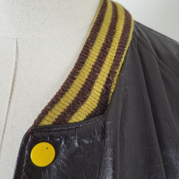 70's Manitoba Bison's varsity jacket hockey memorabilia coat bomber - Picture 5 of 13